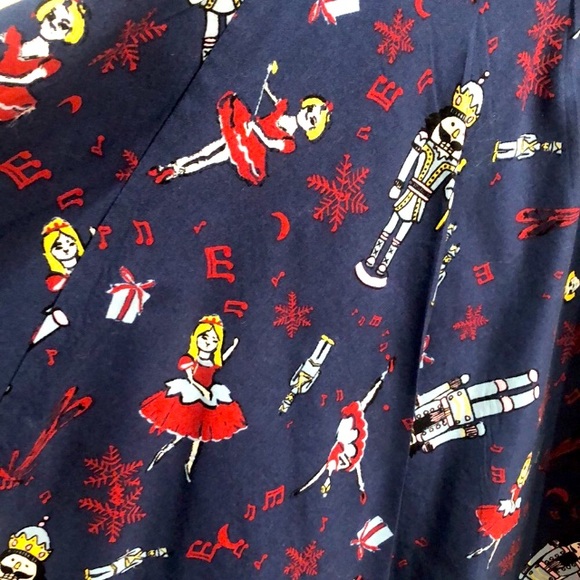 EUC ModCloth Nutcracker Christmas Dress, 3X A-line, pockets, sweetheart neckline - Picture 5 of 6